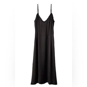 Wilfred Millie Slip Dress // Aritzia